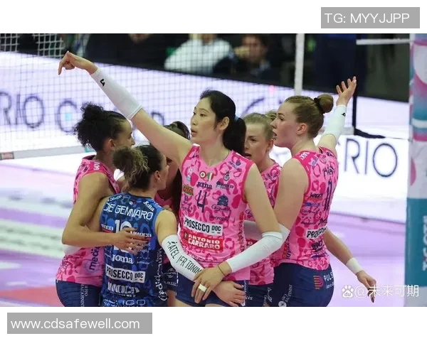 上海排球队状态变革引发热议球迷期待新赛季的精彩表现与挑战 上海排球队状态变革引发热议球迷期待新赛季的精彩表现与挑战