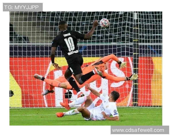 全球足球明星齐心协力为武汉加油传递温暖与希望 全球足球明星齐心协力为武汉加油传递温暖与希望