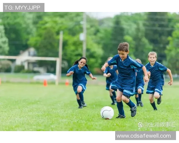 刚成年的足球明星们如何在绿茵场上书写属于自己的传奇故事